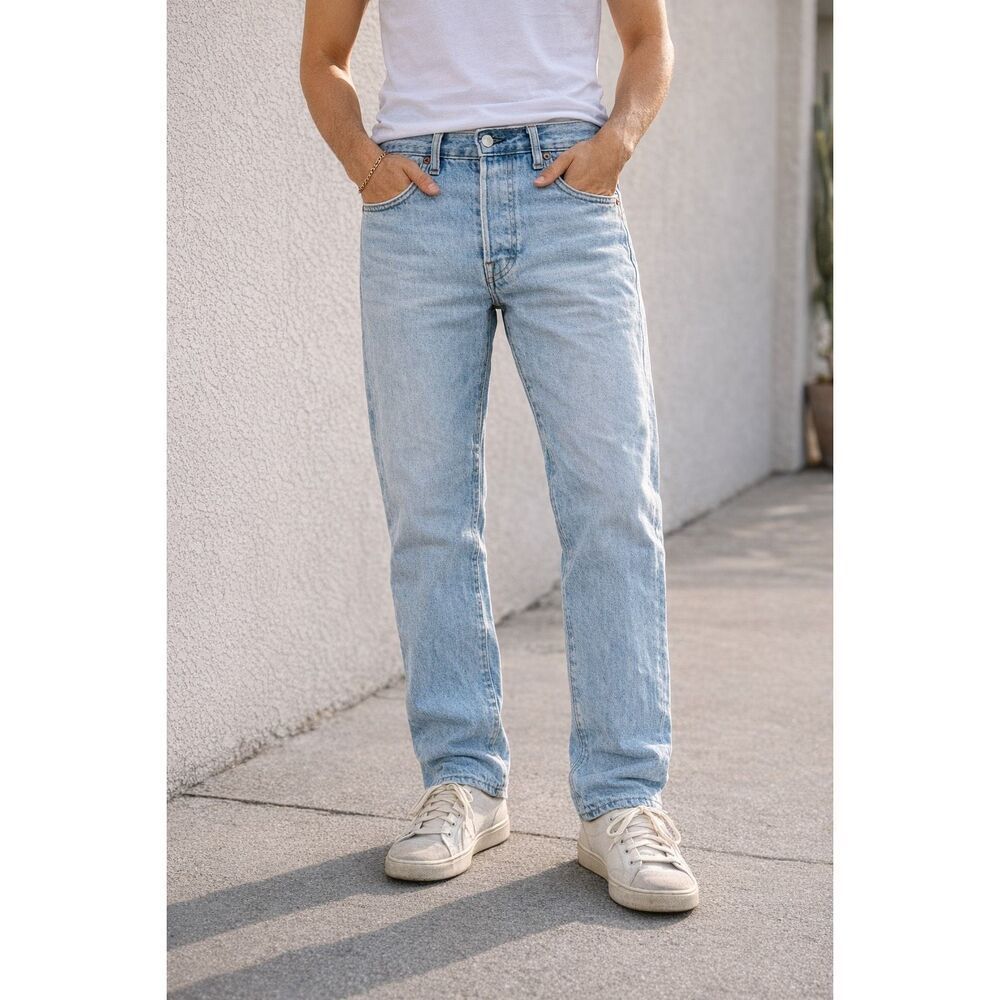Levi’s 501 Premium Light Wash Jeans Button Fly Straight Leg W34 L30 Vintage Styl